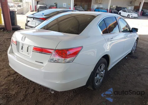 2012 Honda Accord 2.4 Se из США, поврежденный, VIN 1HGCP2F61CA109115